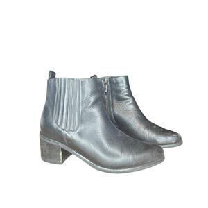 Blondo Womens Waterproof Heeled Black Ankle Boots SIZE 7.5